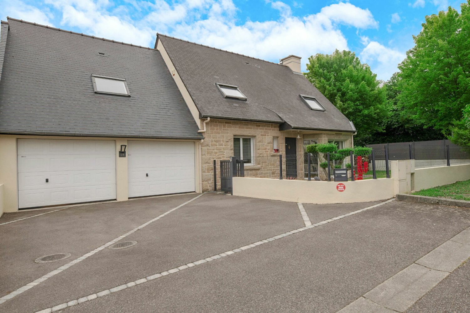 4 Schlafzimmer Haus in Janze, France, Nr. 307120