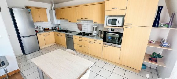 3 bedrooms Apartment in Rouen, France No. 359433 4