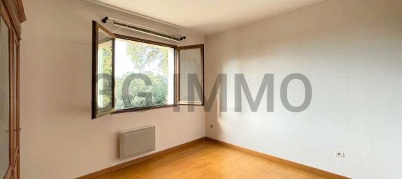 3 bedrooms Villa in Euzet, France No. 197317 8