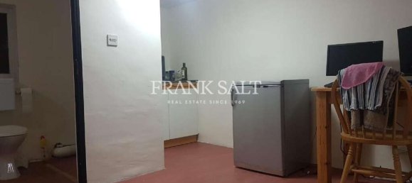 23m² Shop in Mellieha, Malta No. 13029 3