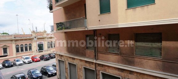 2 Schlafzimmer Wohnung in Genoa, Italy, Nr. 270598 14