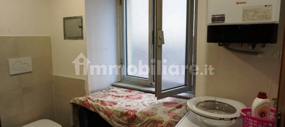 2 Schlafzimmer Wohnung in Genoa, Italy, Nr. 270598 9