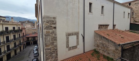 Apartamento de 3 habitaciónes en Palermo, Italy No. 44267 3