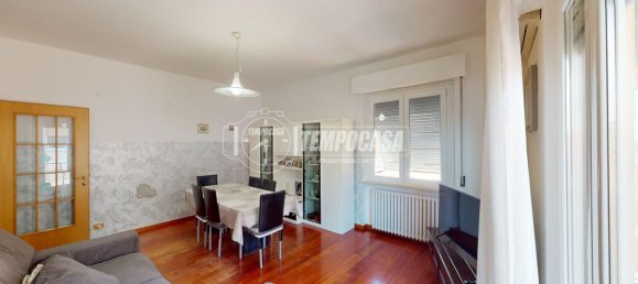 Квартира с 5 комнатами в Фальконара Мариттима, Италия № 120355 8