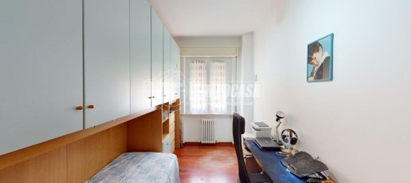 Квартира с 5 комнатами в Фальконара Мариттима, Италия № 120355 24