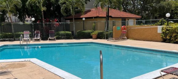 3 غرف نوم عقار تجاري في Miami, الولايات المتحدة رقم 615286 6