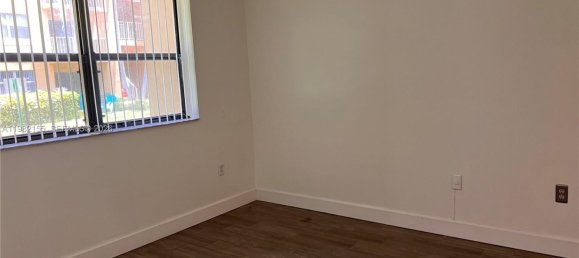 3 غرف نوم عقار تجاري في Miami, الولايات المتحدة رقم 615286 19