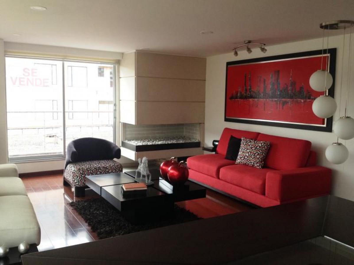 3 bedrooms House in Bogota, Colombia No. 14007