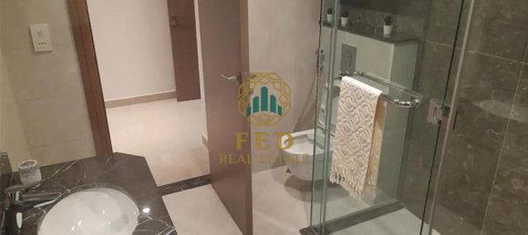 3 bedrooms Villa in Sharjah, UAE No. 8212 5