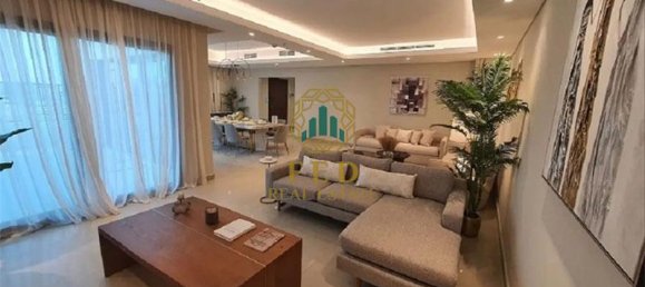 3 bedrooms Villa in Sharjah, UAE No. 8212 3