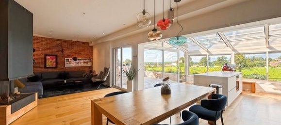 3 bedrooms Apartment in Sauverny, France No. 311106 2