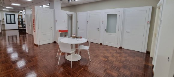 5 rooms Office in Milan, Italy No. 243321 26