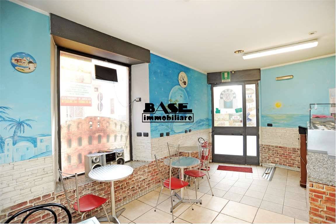 2-Zimmer Gewerbliche Immobilie in Fenegrò, Italy, Nr. 312359