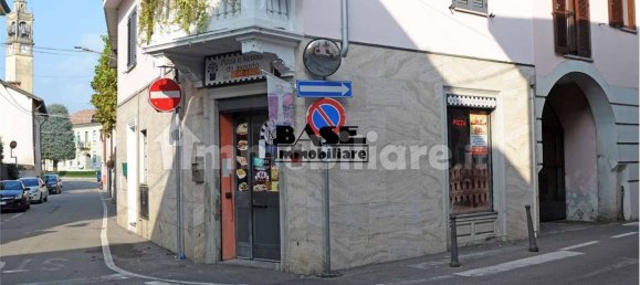 2-Zimmer Gewerbliche Immobilie in Fenegrò, Italy, Nr. 312359 16