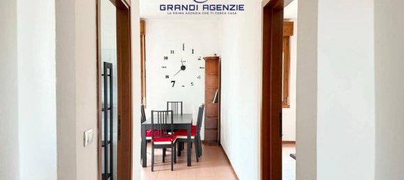 2 bedrooms Apartment in Parma, Italy No. 20877 3