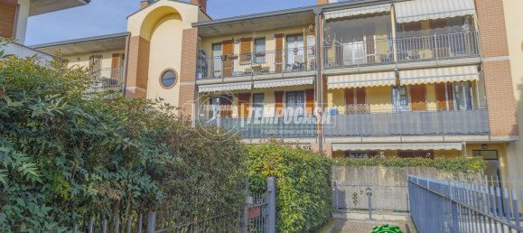 2 chambres Appartement à Vidigulfo, Italy No. 139764 2