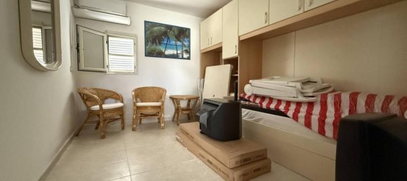 3 rooms Villa in Borgia, Italy No. 43521 10