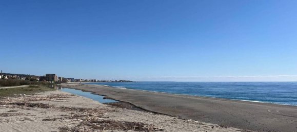 3 rooms Villa in Borgia, Italy No. 43521 18