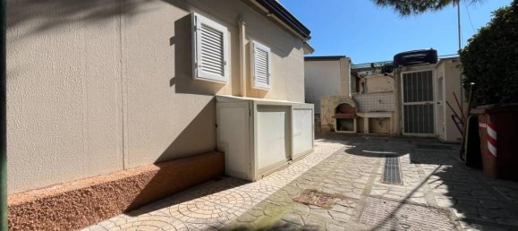 3 rooms Villa in Borgia, Italy No. 43521 15