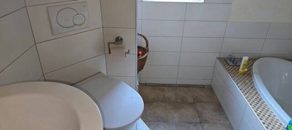 Moradia em banda de 8 divisões em Monchengladbach, Germany N.º 49664 11