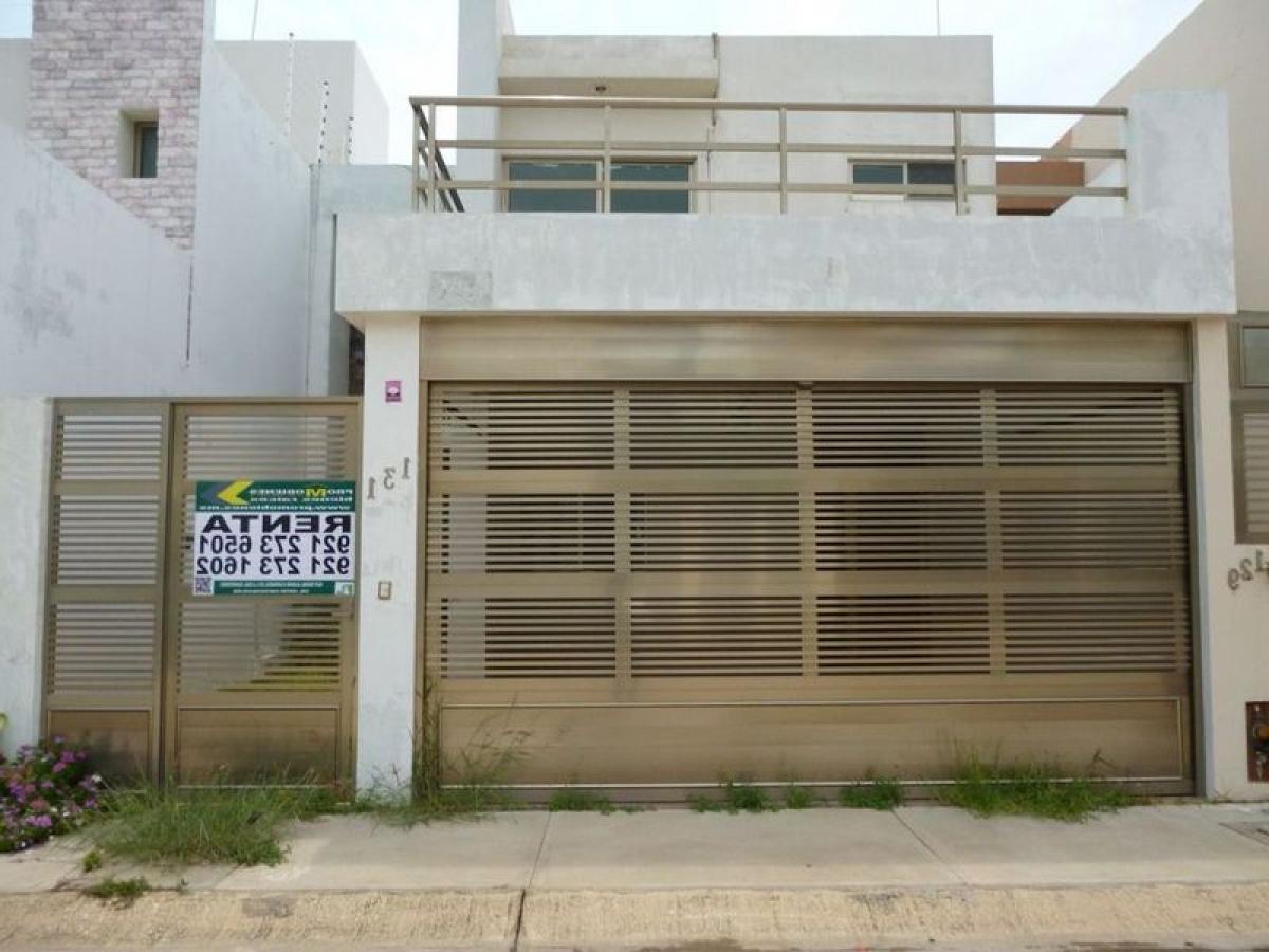 3 bedrooms House in Veracruz, Mexico No. 211490