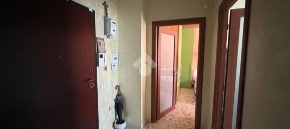 3 rooms Apartment in Potenza, Italy No. 236517 9