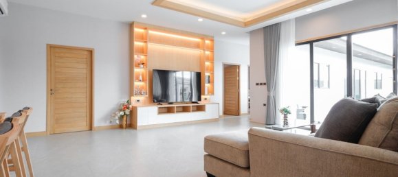 4 bedrooms House for sale in Pattaya, Chonburi, Eastern Thailand, Thailand № 62243 8