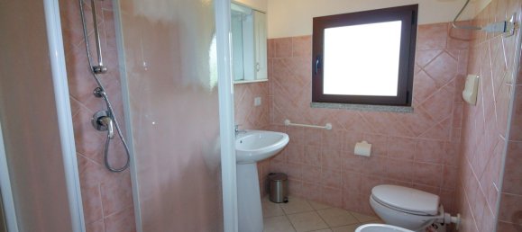 Квартира с 3 комнатами в Будони, Италия № 266505 31