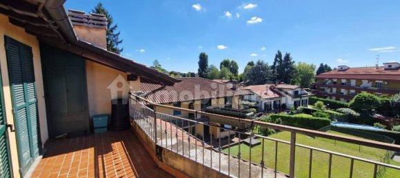 Estudio en Venegono Superiore, Italy No. 328391 28