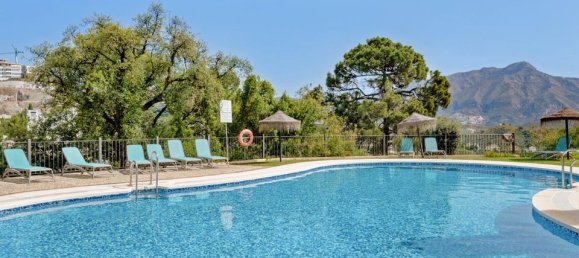 3 bedrooms Penthouse in La Quinta, Spain No. 186047 24