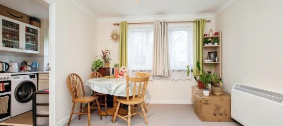 1 bedroom Apartment in Watford, United Kingdom No. 6155 13