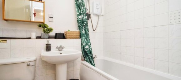 1 bedroom Apartment in Watford, United Kingdom No. 6155 17