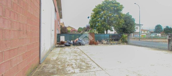 2 rooms Warehouse in Castelcovati, Italy No. 273592 20