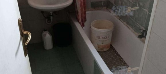 5-Zimmer Wohnung in Rome, Italy, Nr. 202898 11