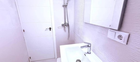 3 Schlafzimmer Stadthaus in Alicante, Spain, Nr. 182923 8