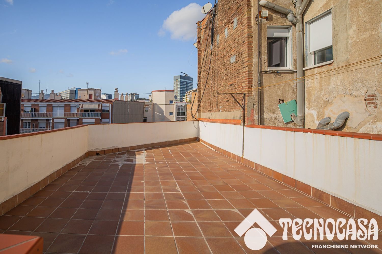 2 bedrooms Penthouse in Sants-Montjuic, Spain No. 268515