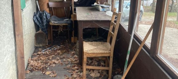 Casa de 9 habitaciónes en Montecreto, Italy No. 18778 11