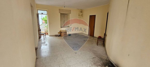 Квартира с 5 спальнями в Укрия, Италия № 354463 21