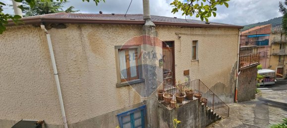 Квартира с 5 спальнями в Укрия, Италия № 354463 38