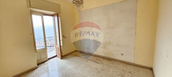 Квартира с 5 спальнями в Укрия, Италия № 354463 13