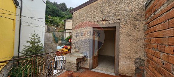 Квартира с 5 спальнями в Укрия, Италия № 354463 10