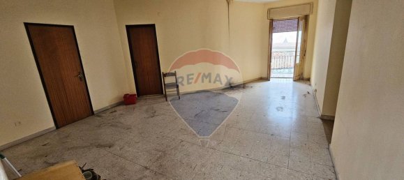 Квартира с 5 спальнями в Укрия, Италия № 354463 20