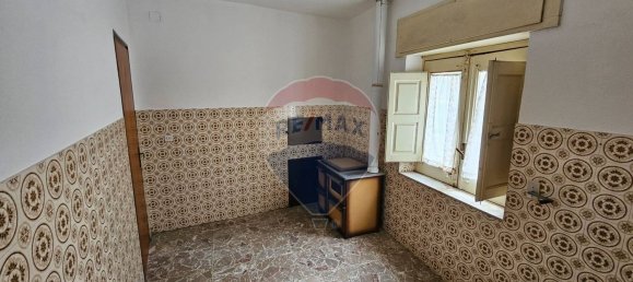 Квартира с 5 спальнями в Укрия, Италия № 354463 29