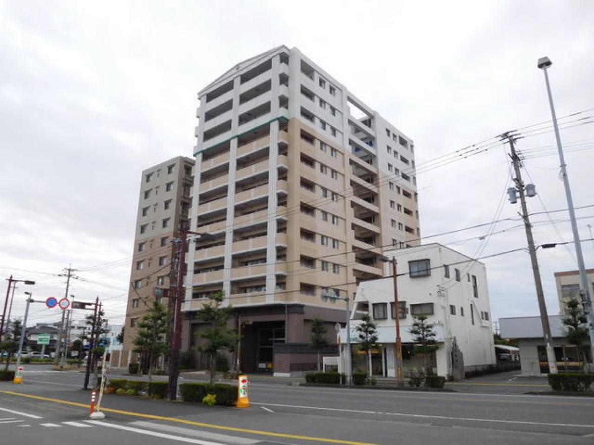 4 bedrooms Apartment in Fukuoka, Japan No. 4213
