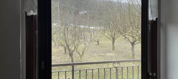 5 rooms Apartment in Varzi, Italy No. 128969 7