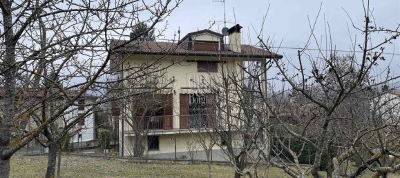 5 rooms Apartment in Varzi, Italy No. 128969 22