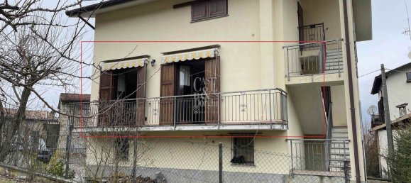 5 rooms Apartment in Varzi, Italy No. 128969 2