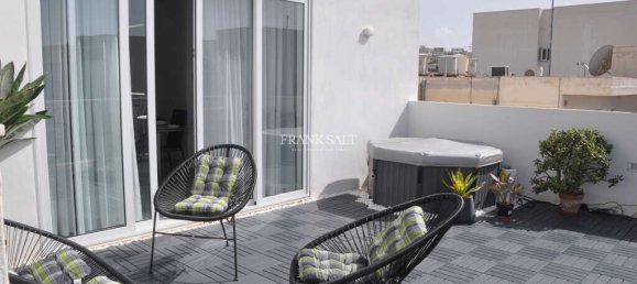 Ático de 3 dormitorios en Swieqi, Malta No. 10045 2