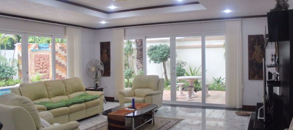 4 bedrooms Cafe / restaurant in Pattaya, Thailand No. 1903 14