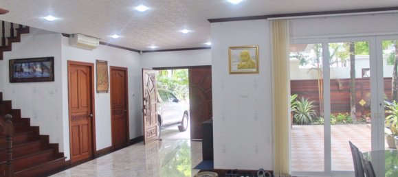 4 bedrooms Cafe / restaurant in Pattaya, Thailand No. 1903 10